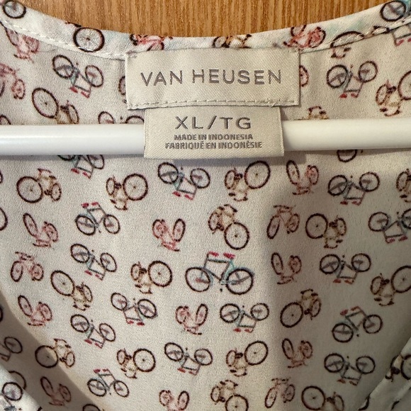 Bicycle Sleeveless Women's Top - Picture 6 of 6